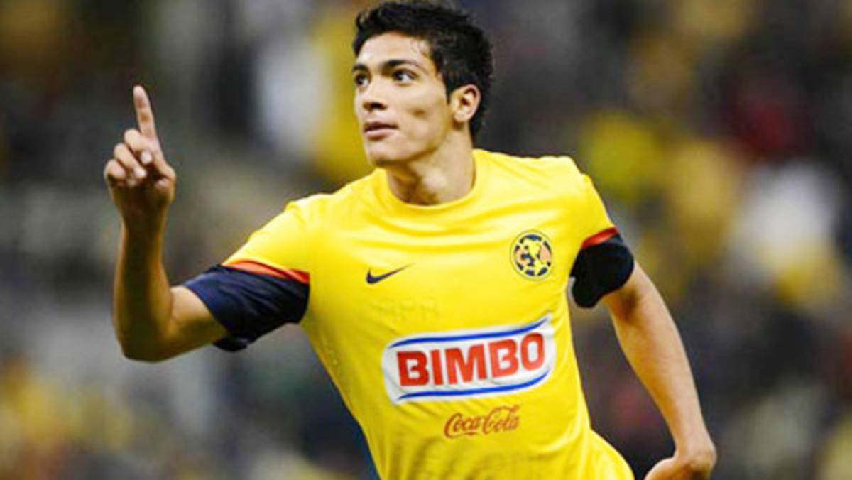 Futbolista mexicano se defiende tras acusaciones de agredir a su novia