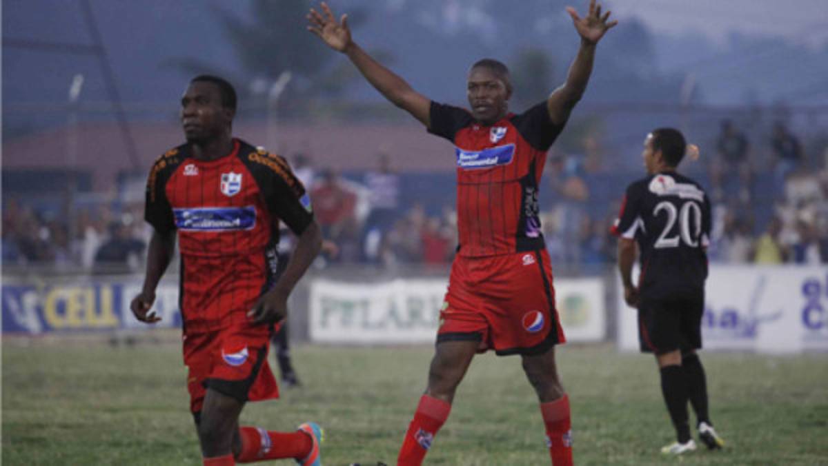 Deportes Savio salva la categoría y el Choloma toca el descenso