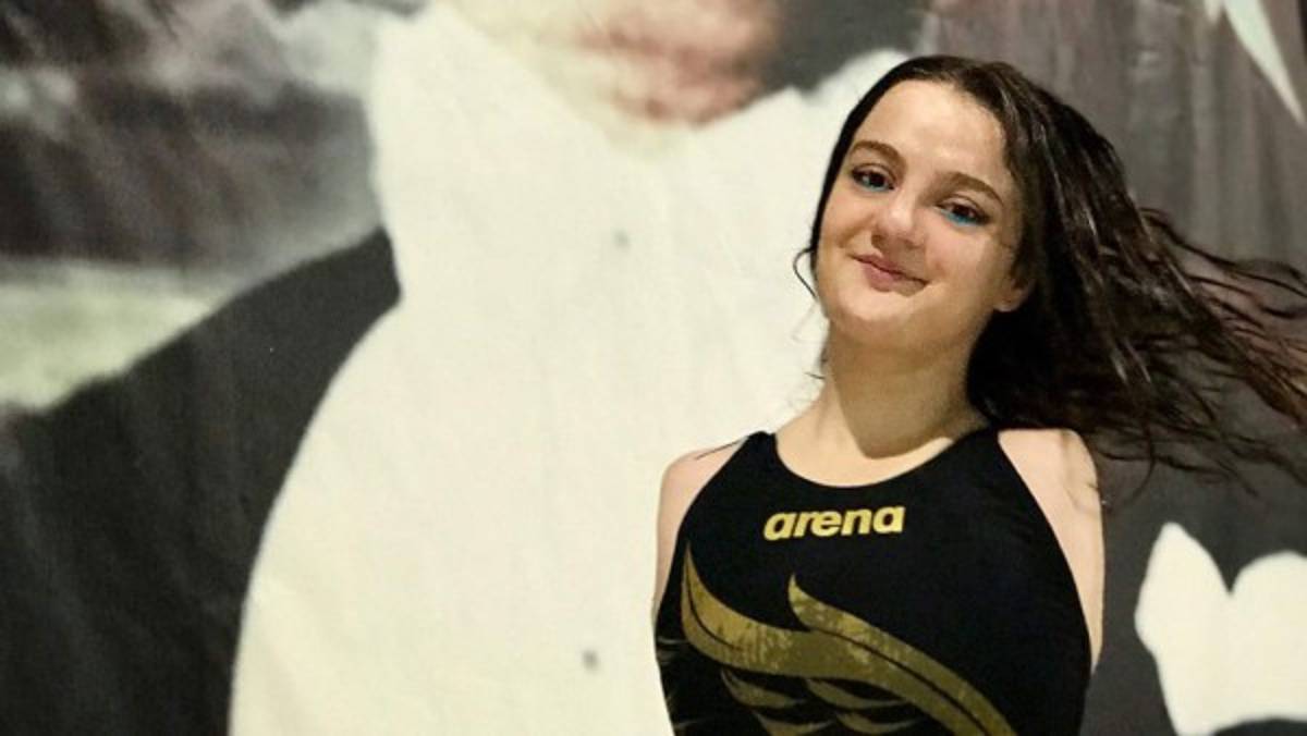 ¿Quién es Sümeyye Boyac, la nadadora paralímpica que es inspiración para crear una nueva Barbie?   