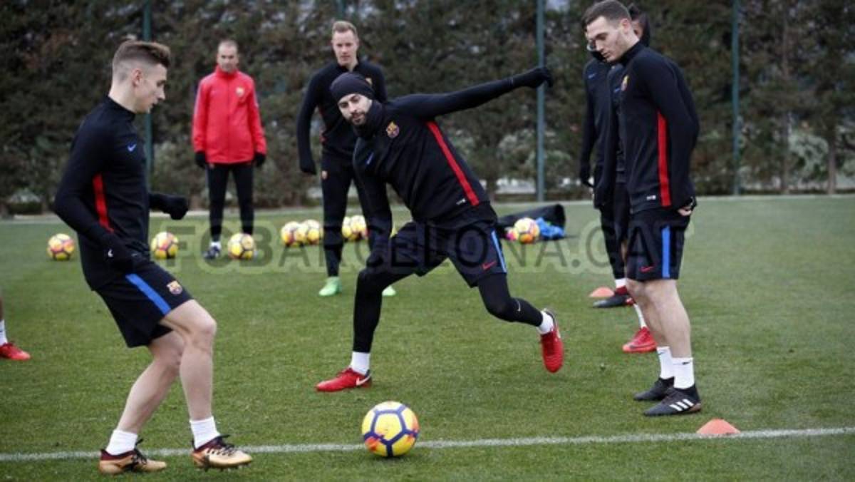 Choco Lozano entrena con el primer equipo del Barcelona en la semana del clásico