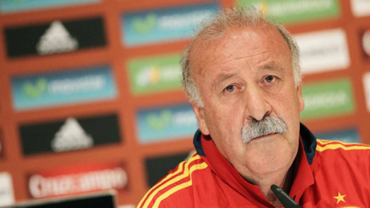 Del Bosque dejó fuera a Soldado, llamó a Juanfran y Pedro para la Eurocopa