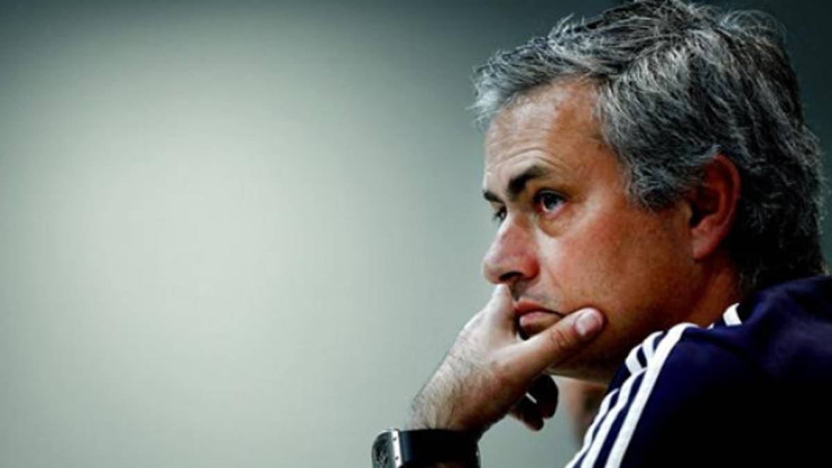 ¿Debe seguir Mourinho al frente de Real Madrid?