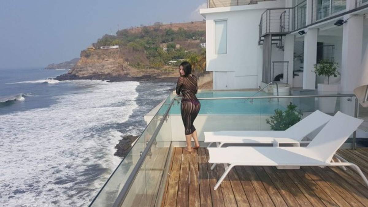 ¡Más linda que nunca! Ariana Herchi sigue disfrutando de su verano