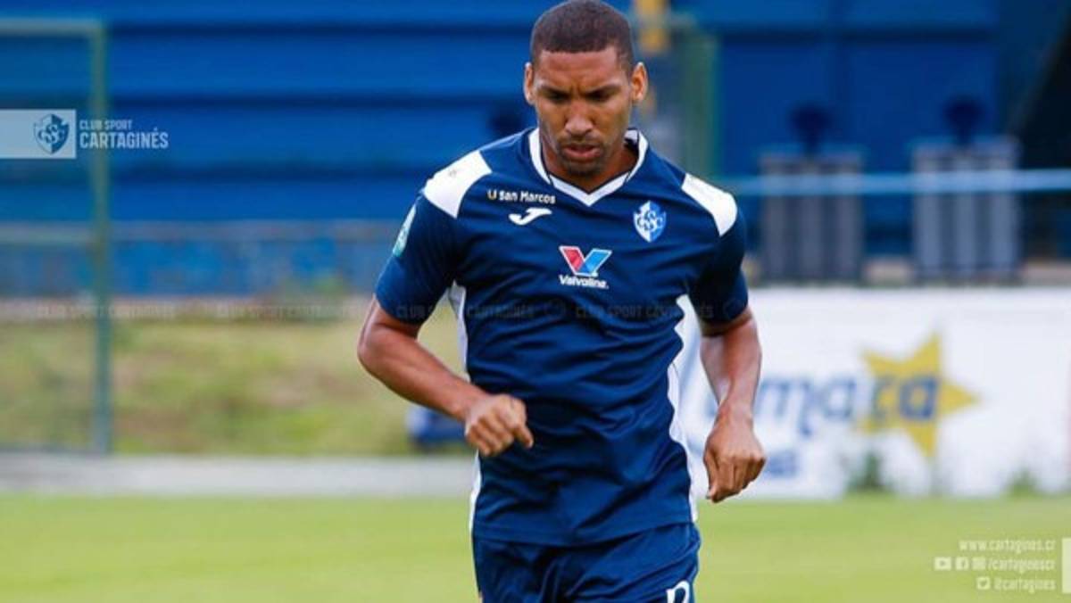 Fichajes: Hondureño que estaba en Europa ya entrena con Motagua y Olimpia se refuerza