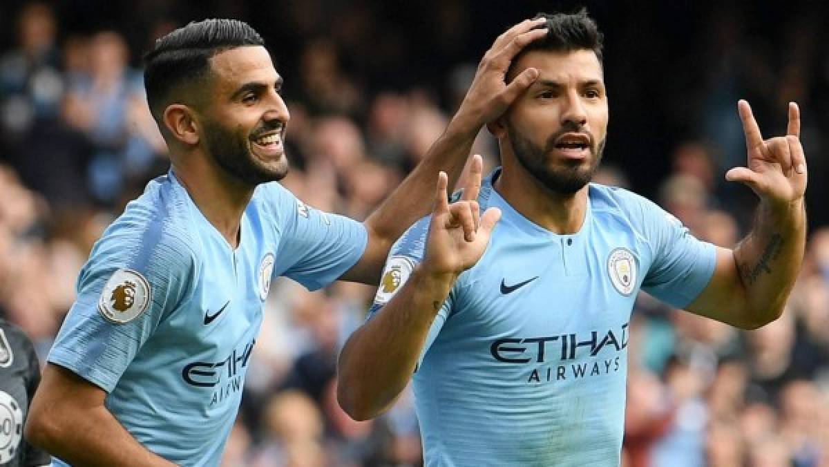 Crack del Manchester City, Riyad Mahrez, es captado besando a la exnovia del Kun Agüero