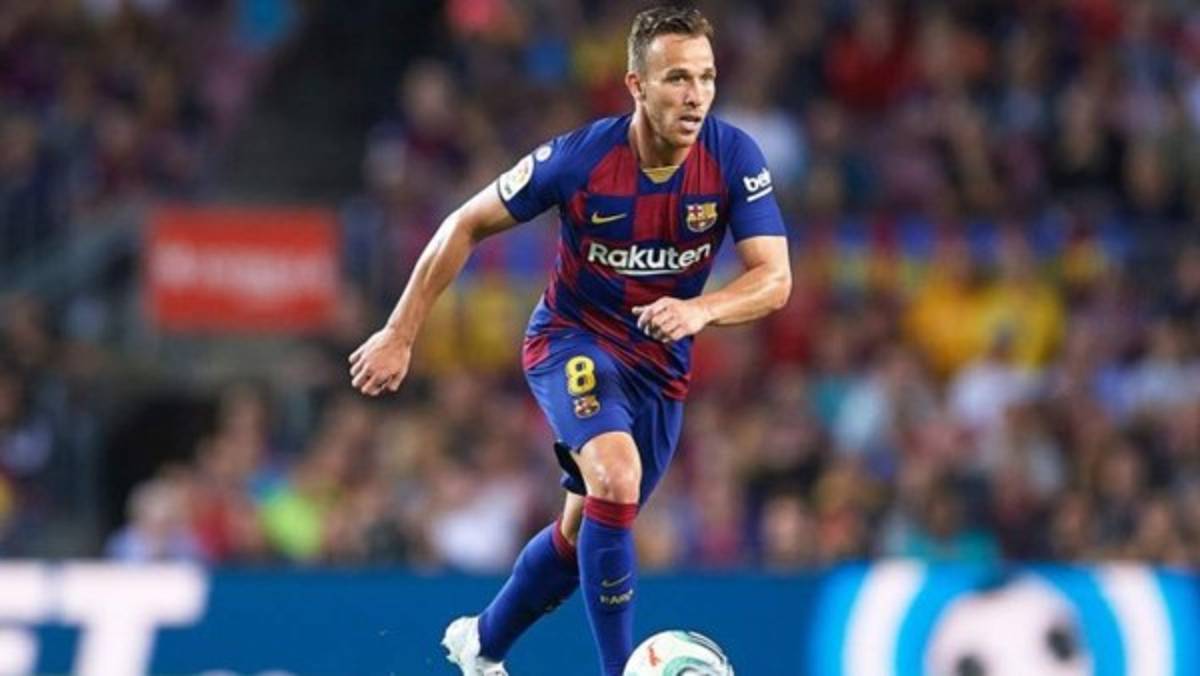 Y dos son porteros: Solo 12 jugadores tiene disponible el Barcelona para la vuelta ante Napoli
