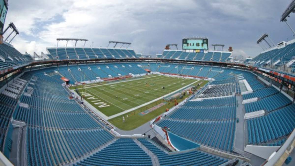 ¡HASTA CON PISCINA! Así es el Hard Rock Stadium donde jugará el Barcelona contra el Real Madrid