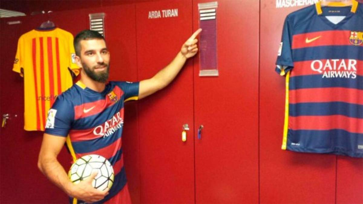 La presentación Arda Turan, nuevo fichaje del FC Barcelona,