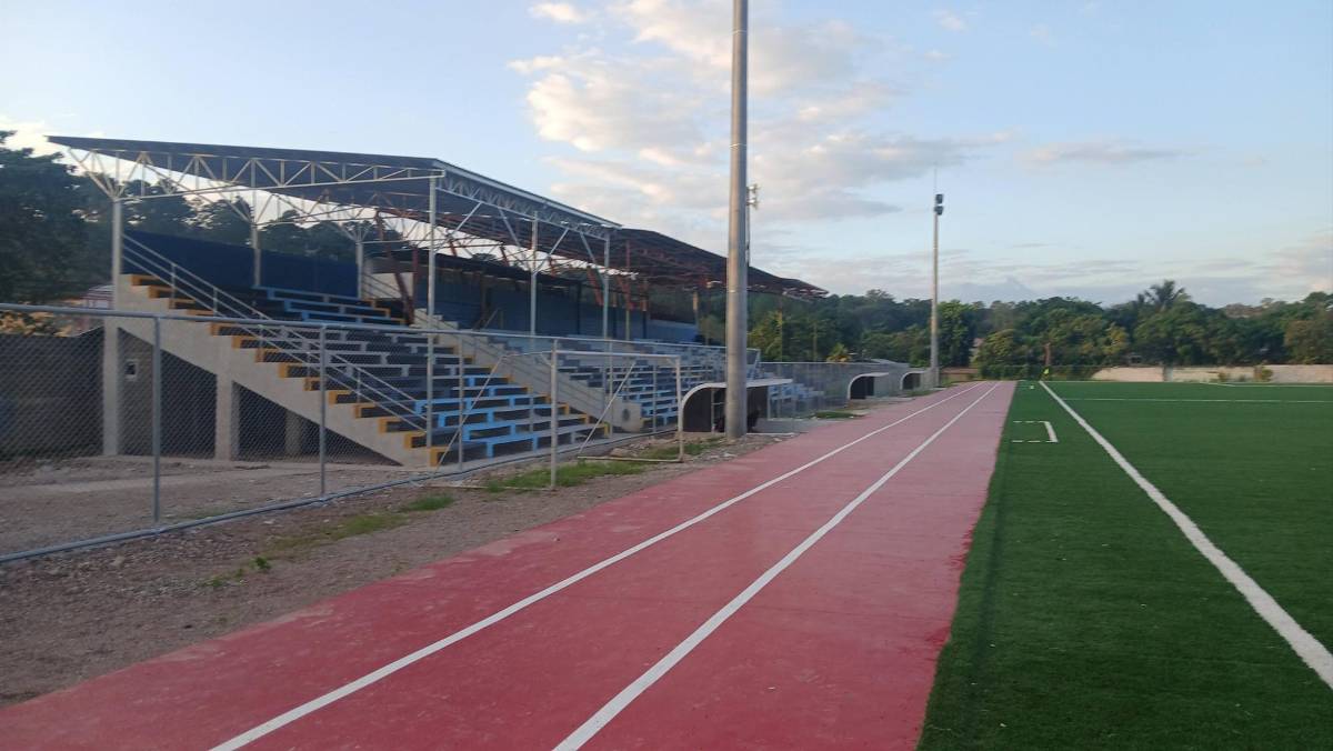 ¡Santa Bárbara lo presume! Así luce el estadio Argelio Sabillón tras millonaria remodelación