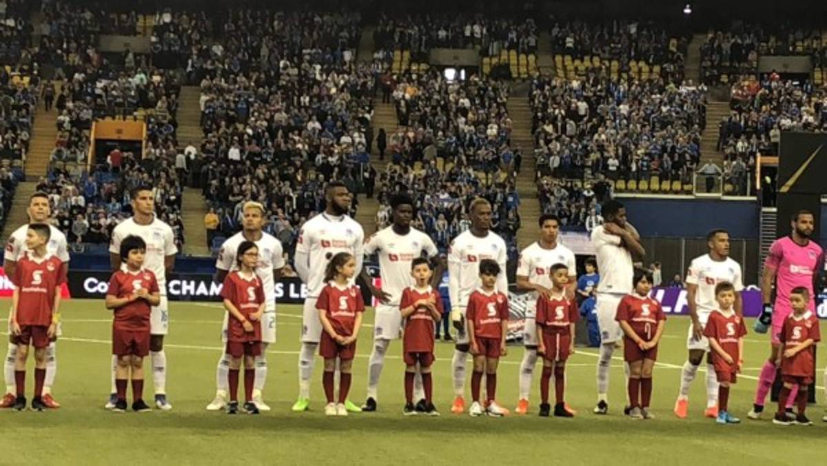¡Están en todos lados! Olimpia es acompañado por fieles aficionados en Montreal