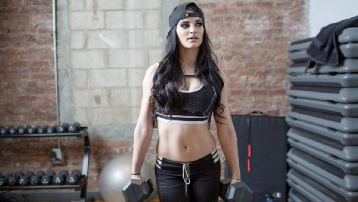Paige, la bella luchadora de la WWE que le filtraron fotografías íntimas