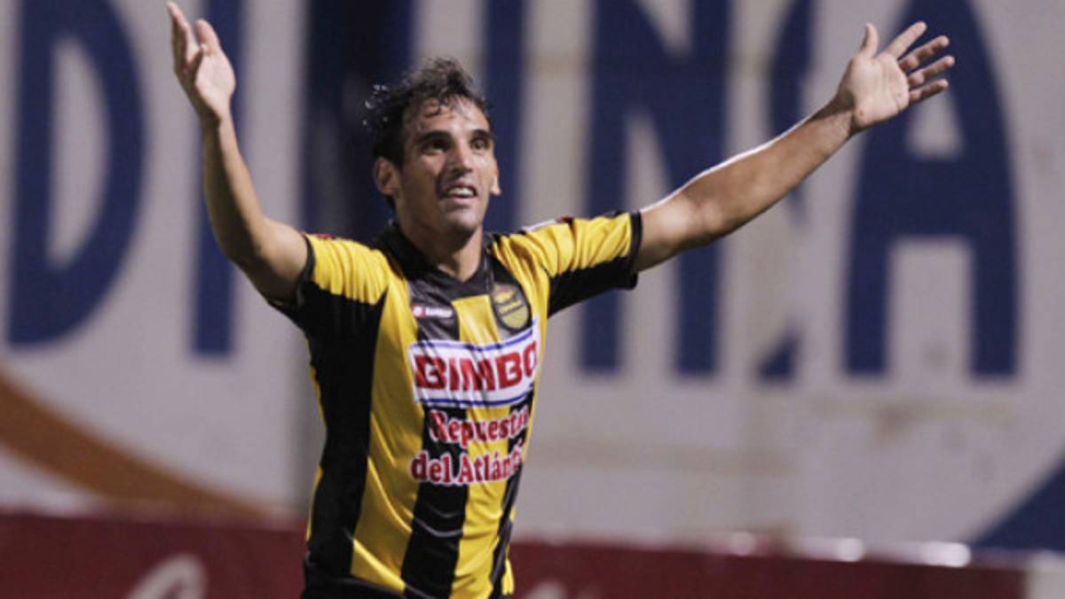 Nicolás Cardozo: 'No pasa por mi mente nacionalizarme”