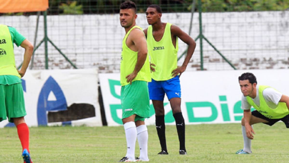 Futbolista colombiano está a prueba en Marathón