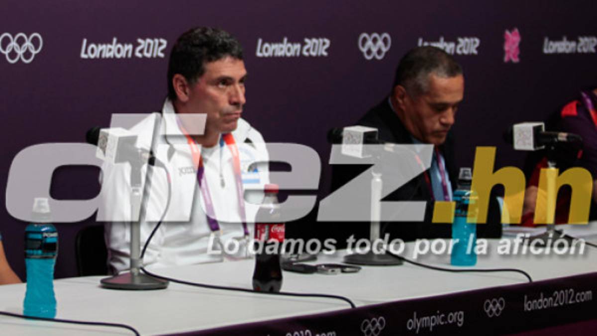 Suárez adelantó alineación de Honduras