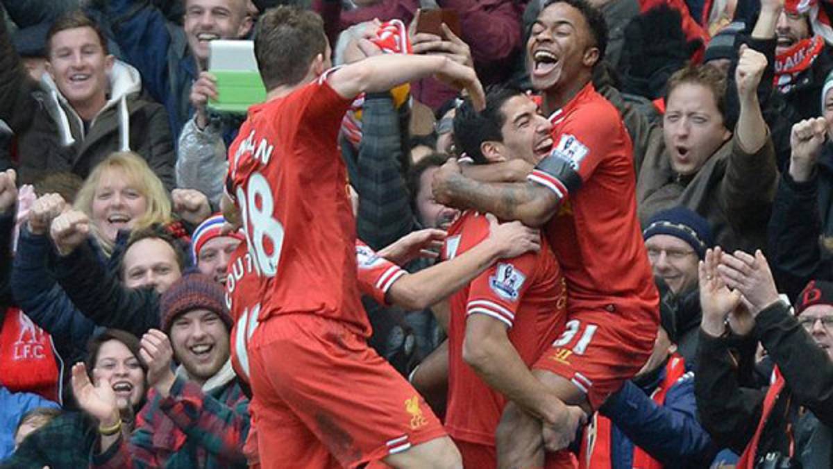 Liverpool le receta una sorpresiva paliza al Arsenal