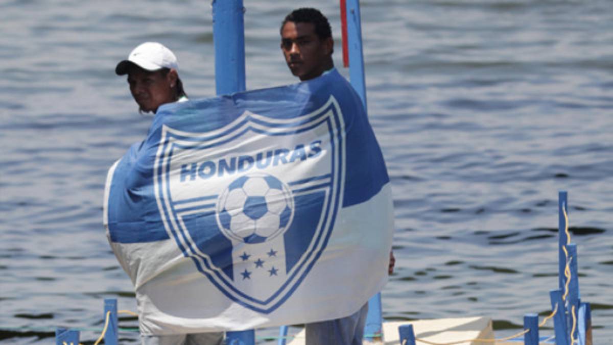 Los tiburones de la Bicolor