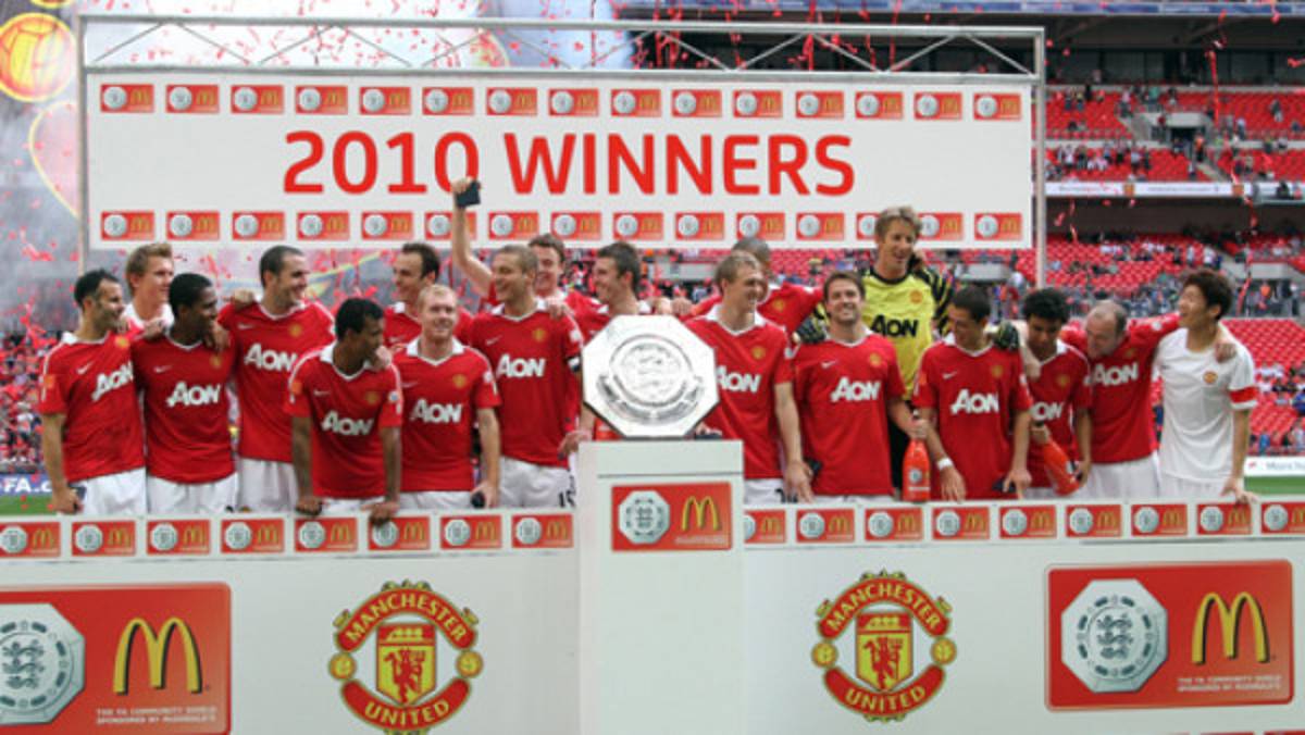 El Manchester ya tiene el primer título