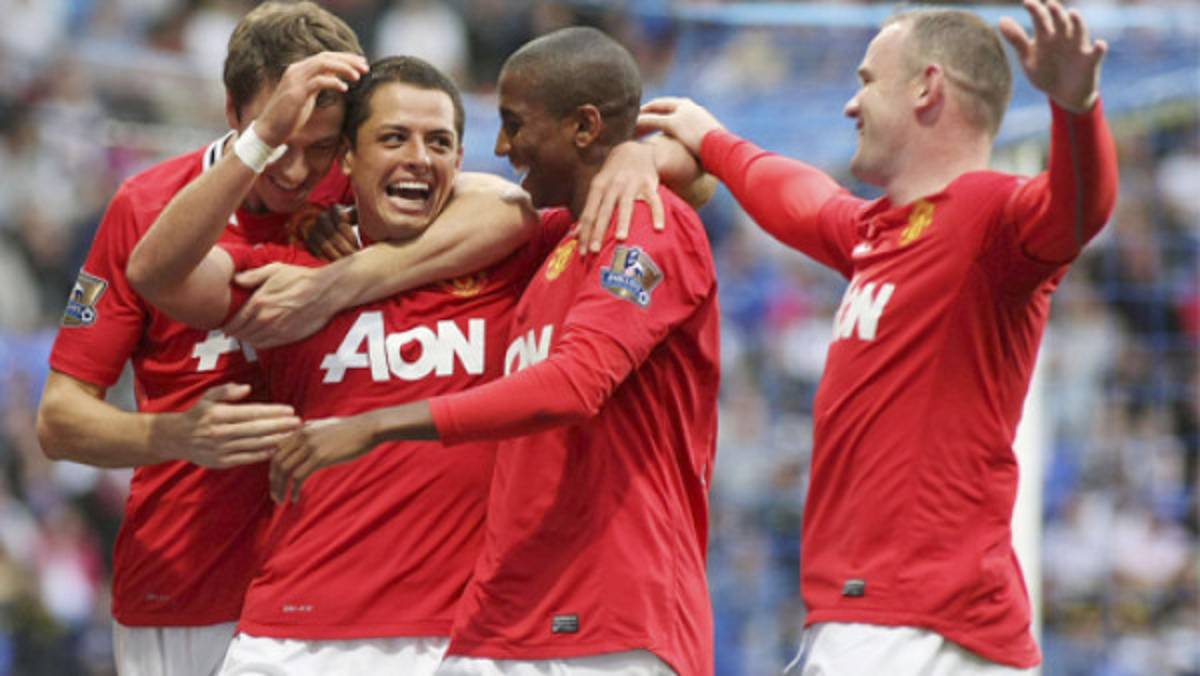 Rooney y Van Persie, los mejores pagados en el Manchester United