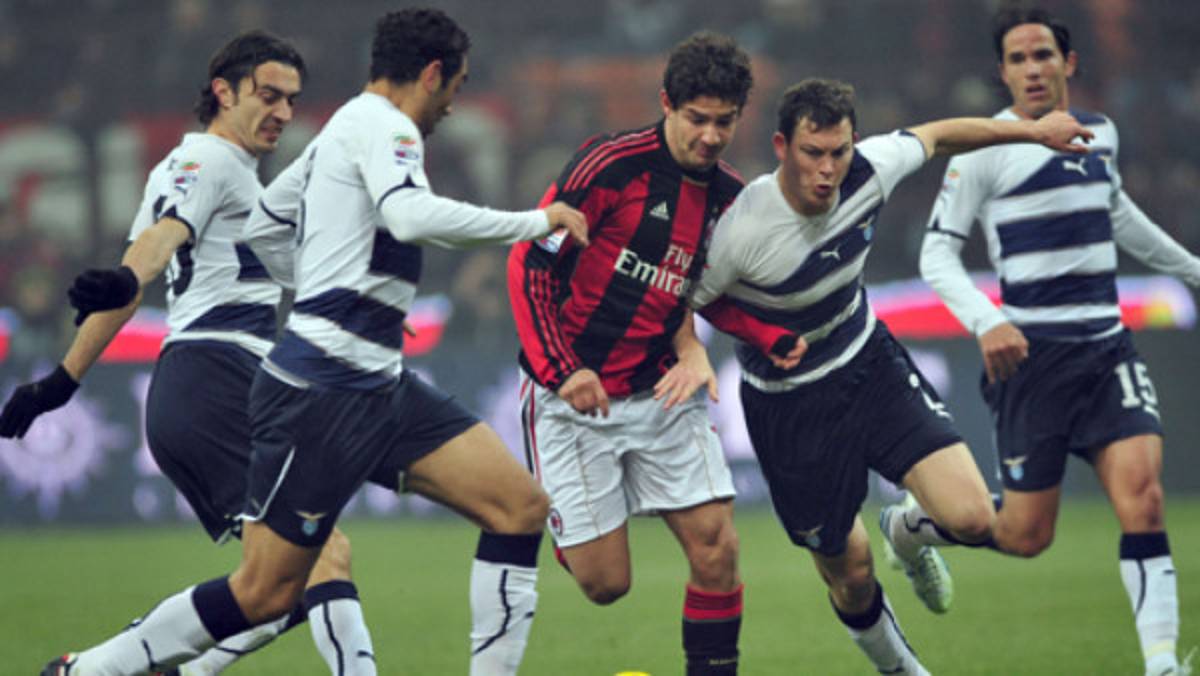 El Milan no pudo con el Lazio