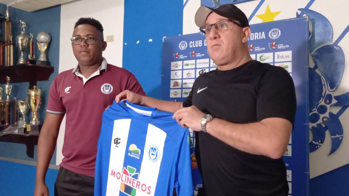 FICHAJES: Europeo llega a Honduras, Olimpia ficha delantero y hondureño firmó en Argentina; Villafranca metido en problemas