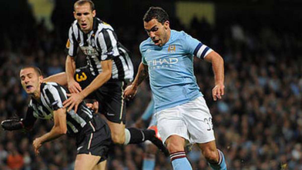 Juventus quiere a Carlos Tévez