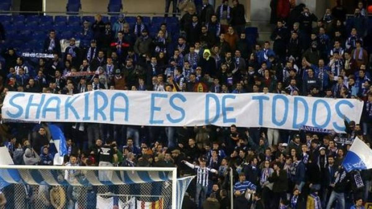 Las pancartas más insólitas y graciosas en estadios de fútbol