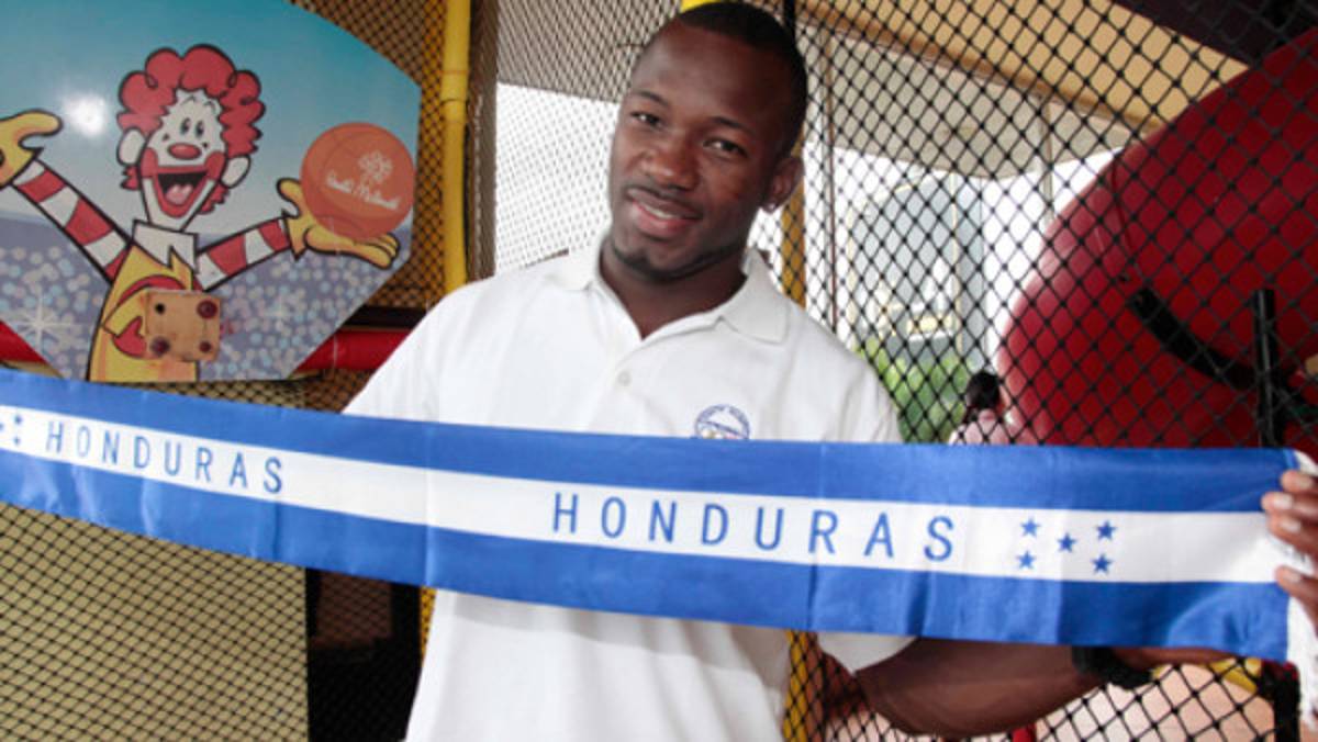 Ronald Bennett será el abanderado de Honduras