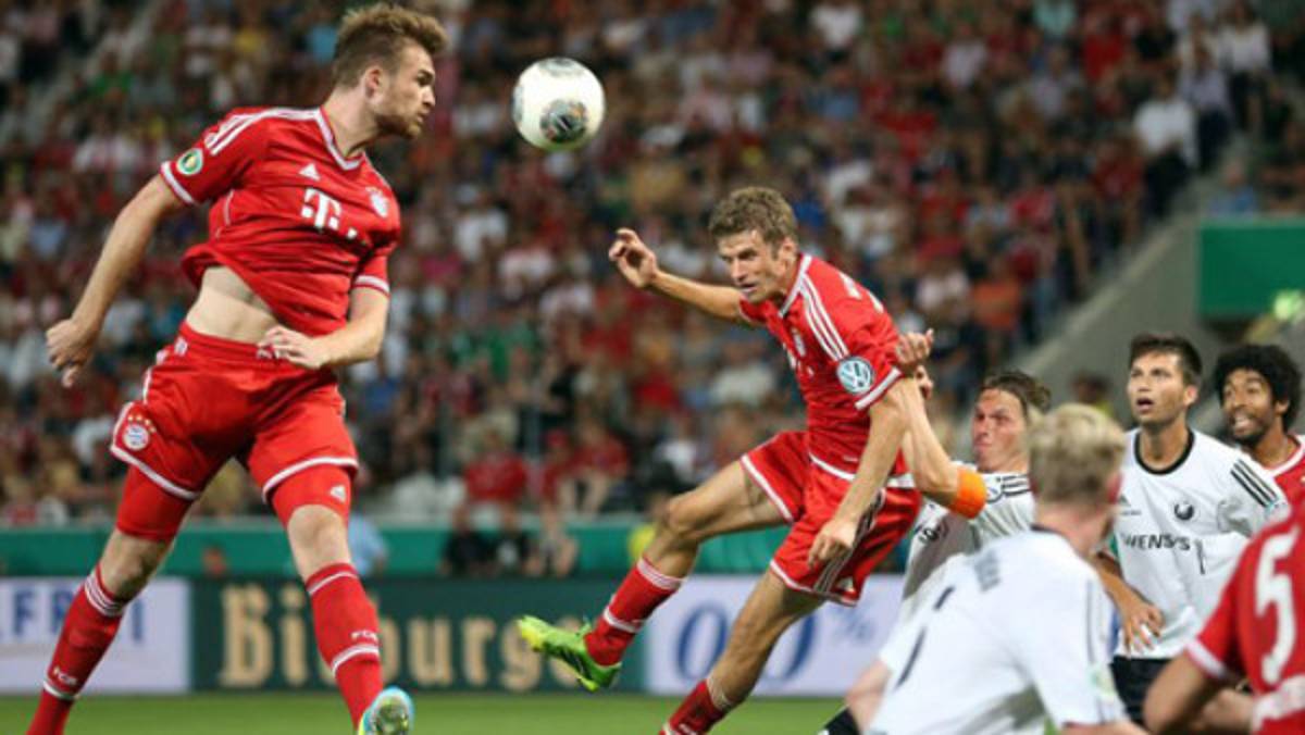 Bayern Munich avanza en Copa aplastando al modesto Rehden