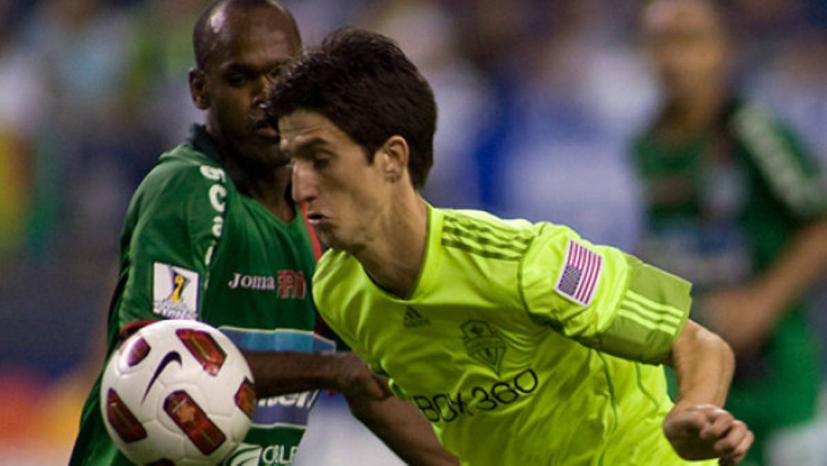 Marathón cae y complica su pase