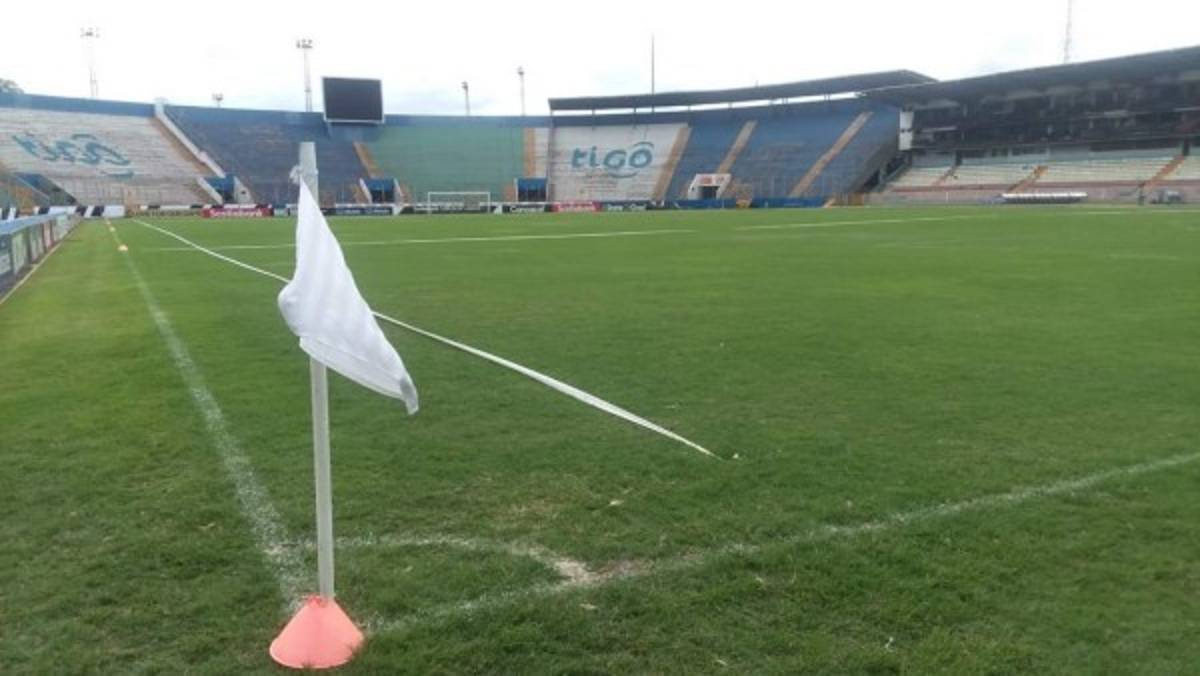 Realizan arreglos al estadio Nacional previo a la final Motagua-Saprissa