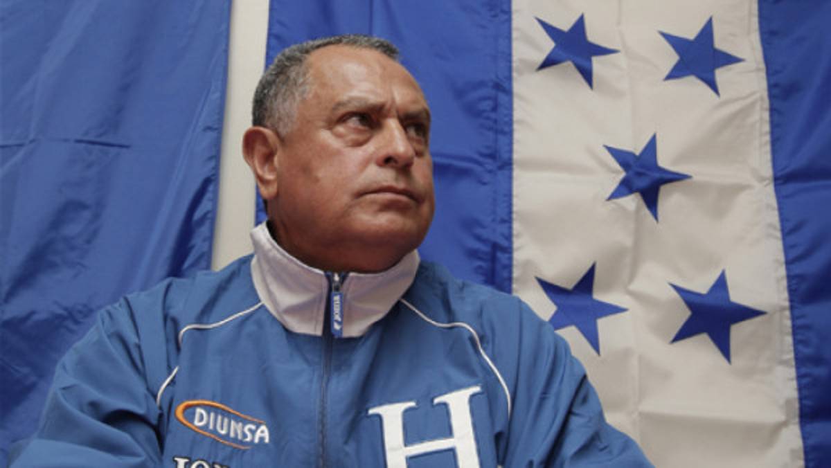 Hoy se definiría futuro del 'Cuate' con Honduras