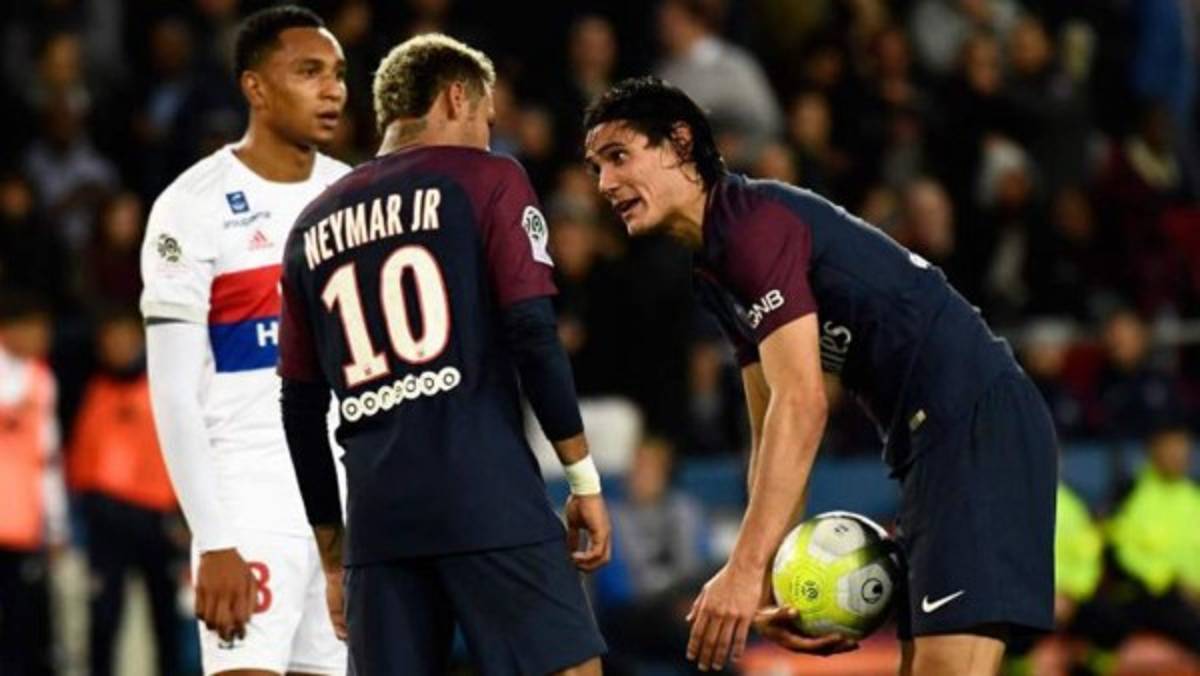 Futbolistas que se fueron a los golpes con sus propios compañeros de equipo: uno perdió la vida