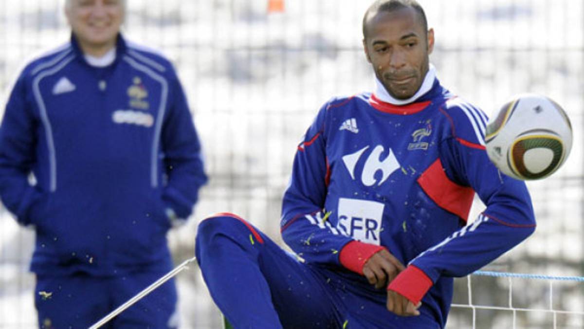 Henry: 'Lo de mi mano ante Irlanda lo aprendí de Maradona'