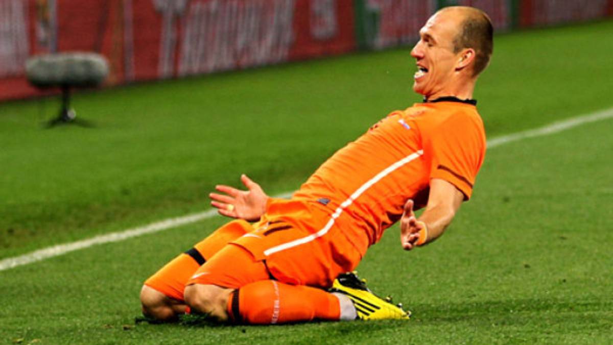 Robben ve a Raúl entre mejores del mundo