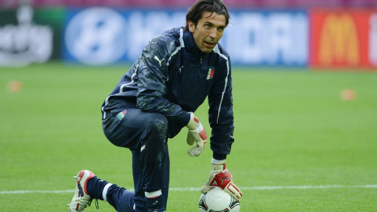 Buffon acepta que España es mejor selección