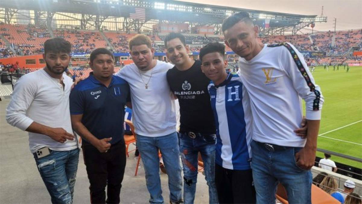 ¡La belleza catracha está presente! El ambientazo que se vive en Houston por el Honduras vs. Qatar