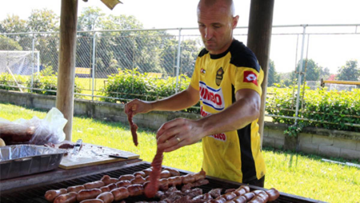 Real España y un asado de buenas vibras