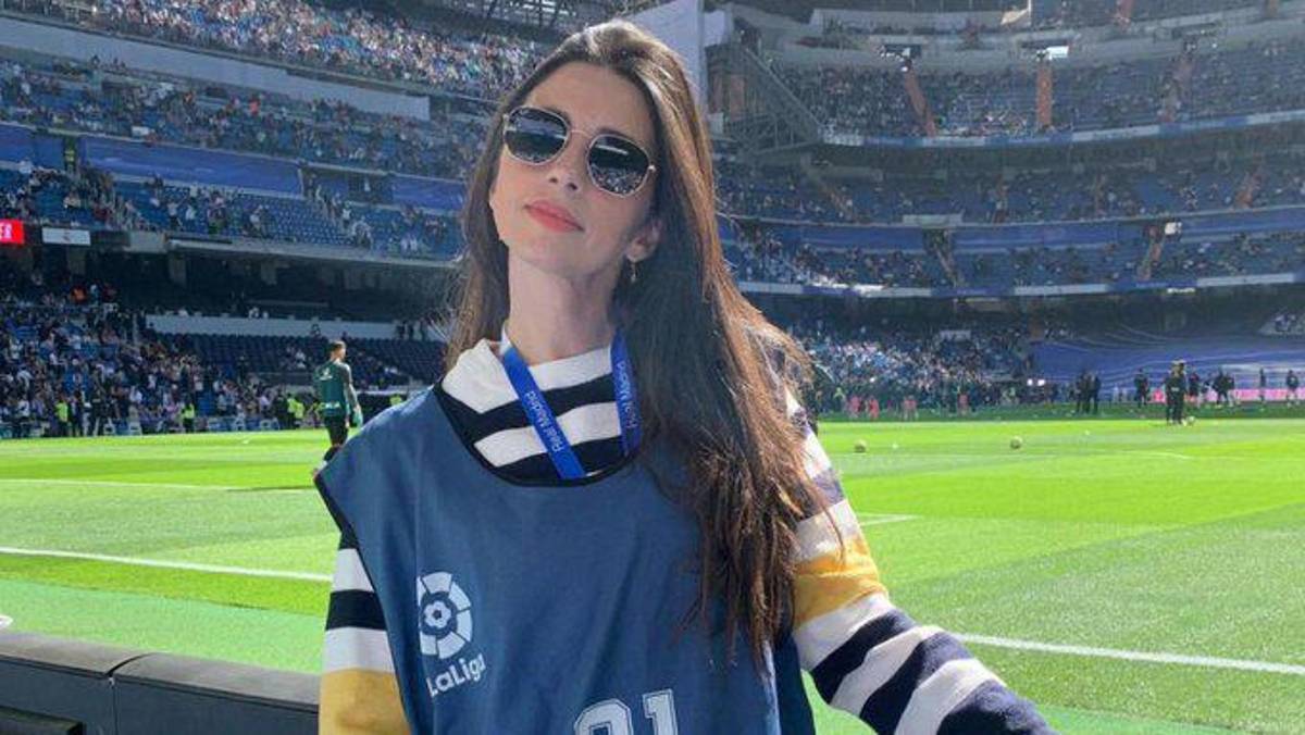 Reportera hizo polémica pregunta a Ancelotti sobre Vinicius y revela graves amenazas que recibe: “Otra perra”