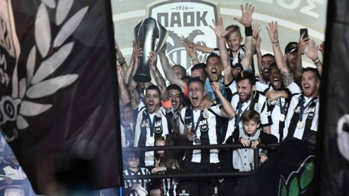 Un hondureño lo logró: Los clubes europeos que han ganado un título invictos en el siglo XXI