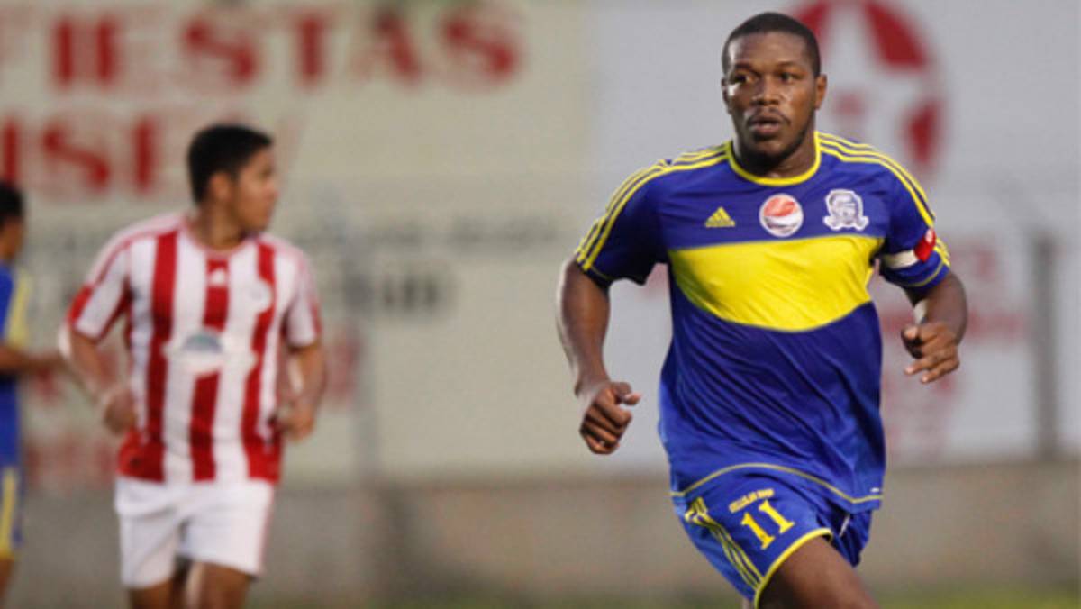 Luis Ramírez es fichado por el Deportes Savio