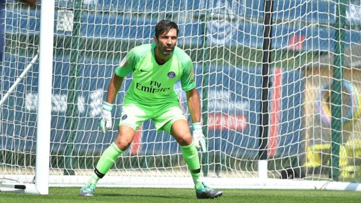 El mejor equipo de la historia elegido por Ronaldo Nazario, donde no aparece CR7