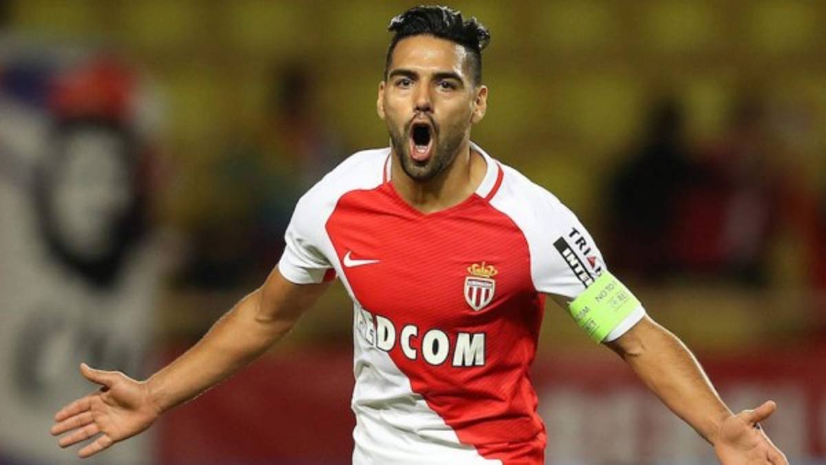 ¡BOMBAZO! Emilio Izaguirre ya tiene nuevo destino, según medios