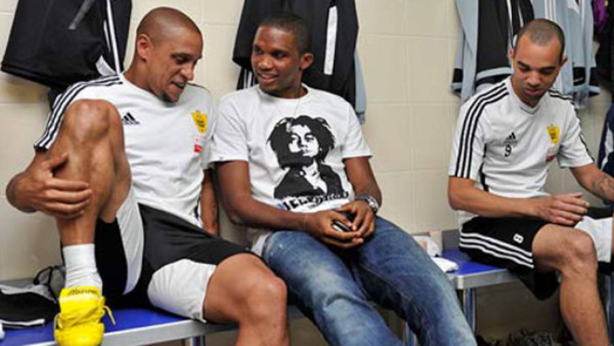 Roberto Carlos dirigirá-jugará en equipo de Samuel Eto'o