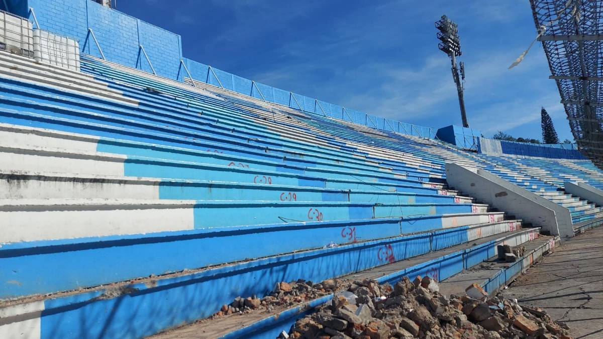 Así luce el estadio Nacional Chelato Uclés en medio de los trabajos de reconstrucción de las graderías