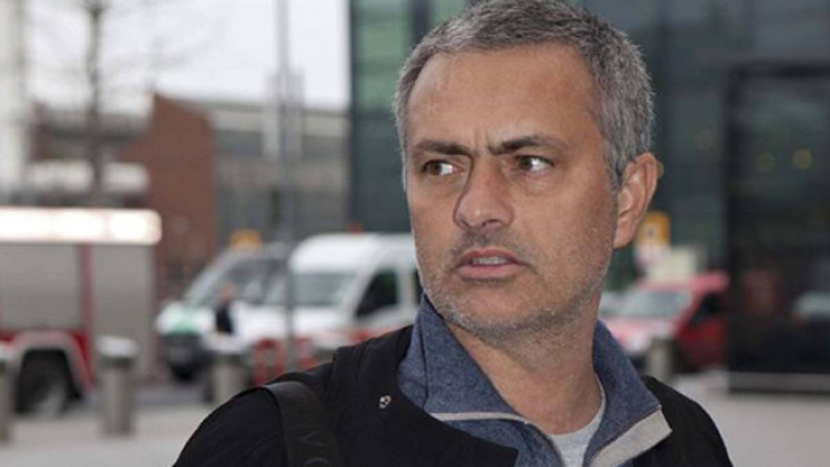 El viaje relámpago de Mourinho a Londres