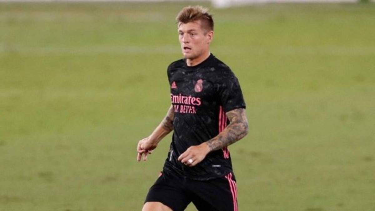 Pensando en Barcelona: El 11 con cambios del Real Madrid para debutar en Champions League  