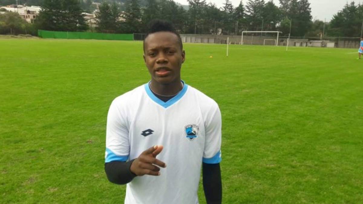 RUMORES Y FICHAJES: ¿Carlitos Mejía al extranjero? Los grandes buscan a los goleadores