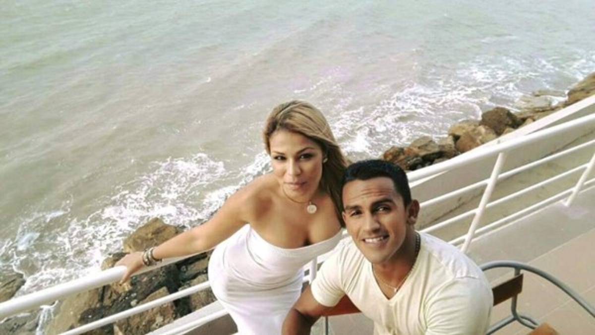 ¡Hermosa diputada! Pareja de futbolista tico embellece la política de su país