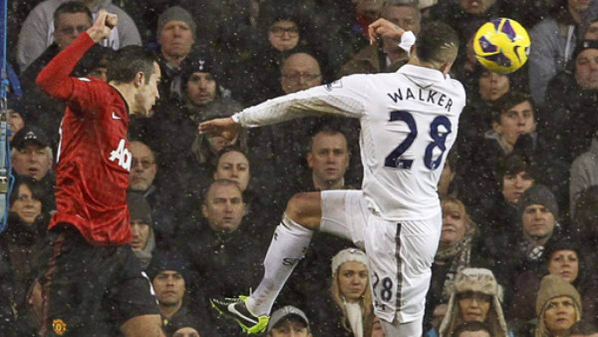 Gol de Dempsey le arrebata el triunfo al Manchester United