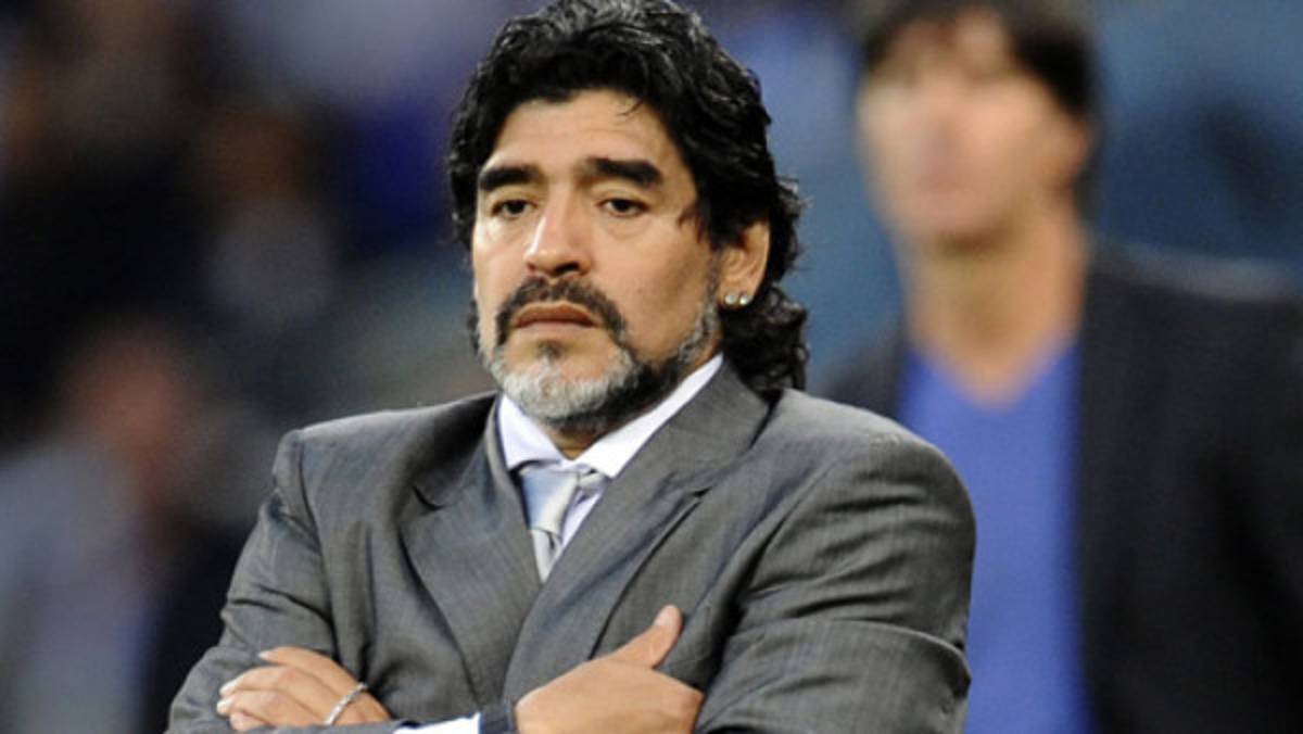 Maradona endeudado con 40 millones de euros en impuestos